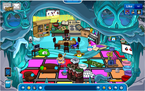 Lozhellowho's Cozy Ice Pallace Hotel Room!